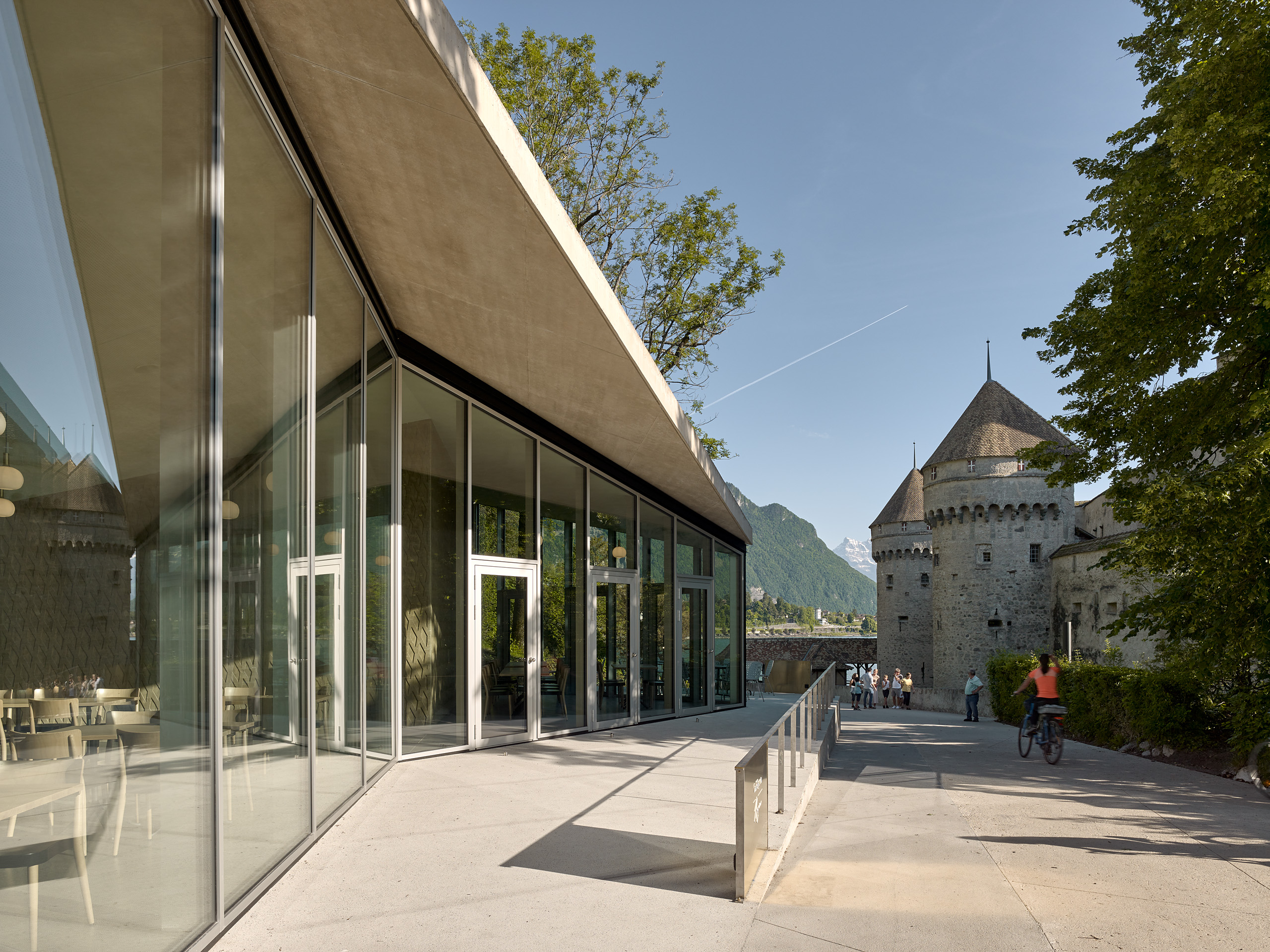 Pavillon et aménagement de la domaine du Château du Chillon